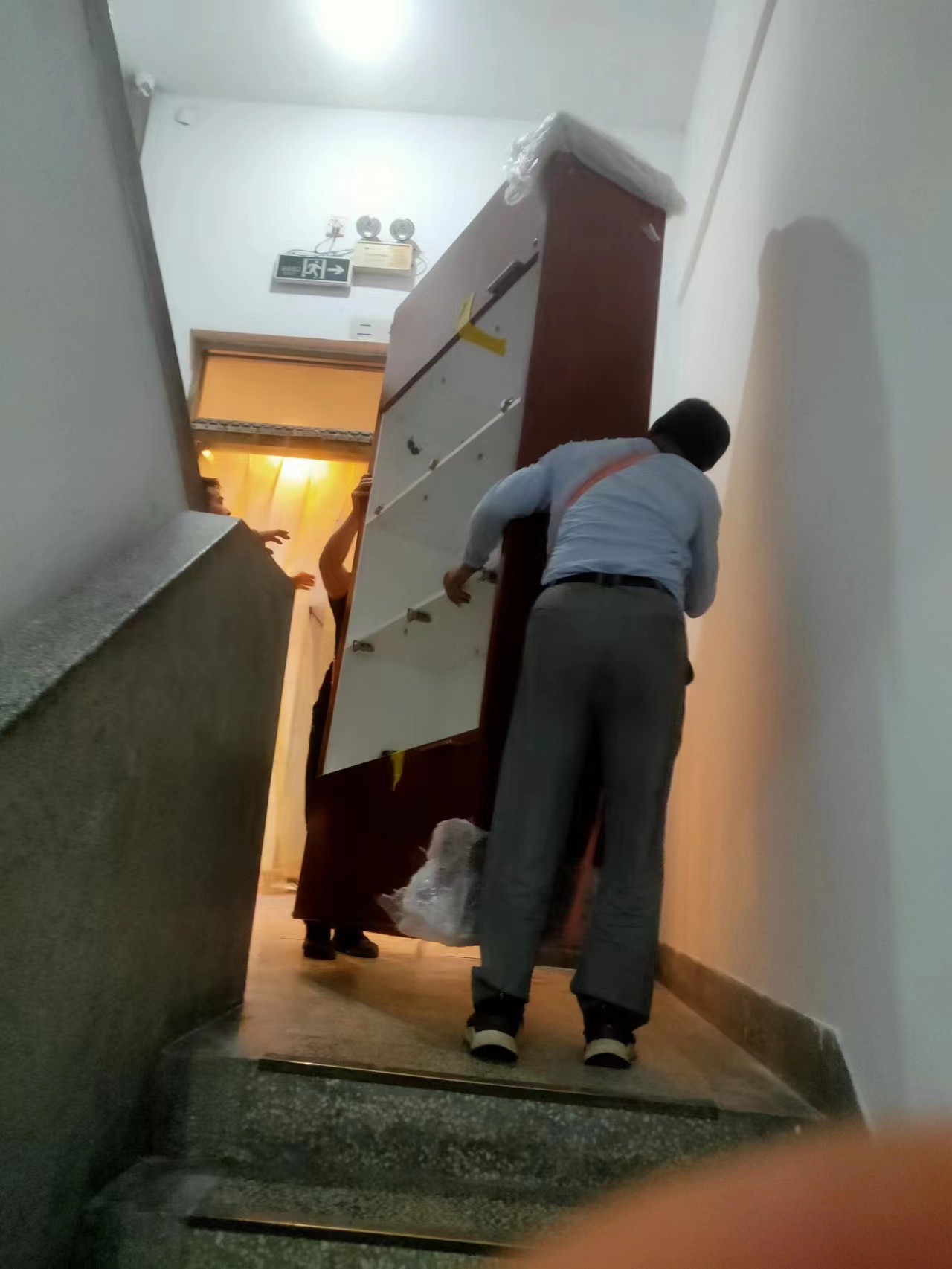 南匯搬家 上海南匯搬家 南匯搬家公司 南匯大眾搬家