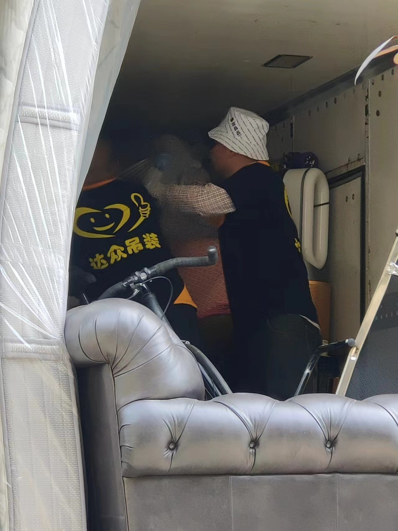 上海南匯大眾搬家 南匯搬家 上海南匯居民搬家公司